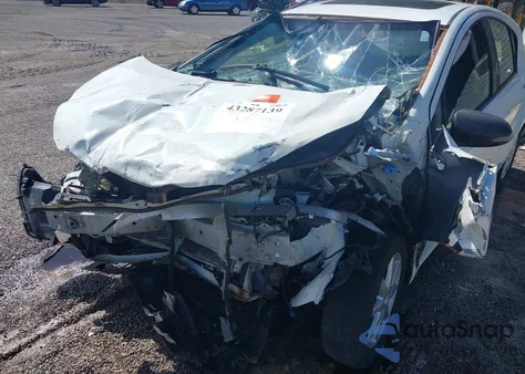 2013 Toyota Prius C Three from USA, damaged, VIN JTDKDTB36D1047247